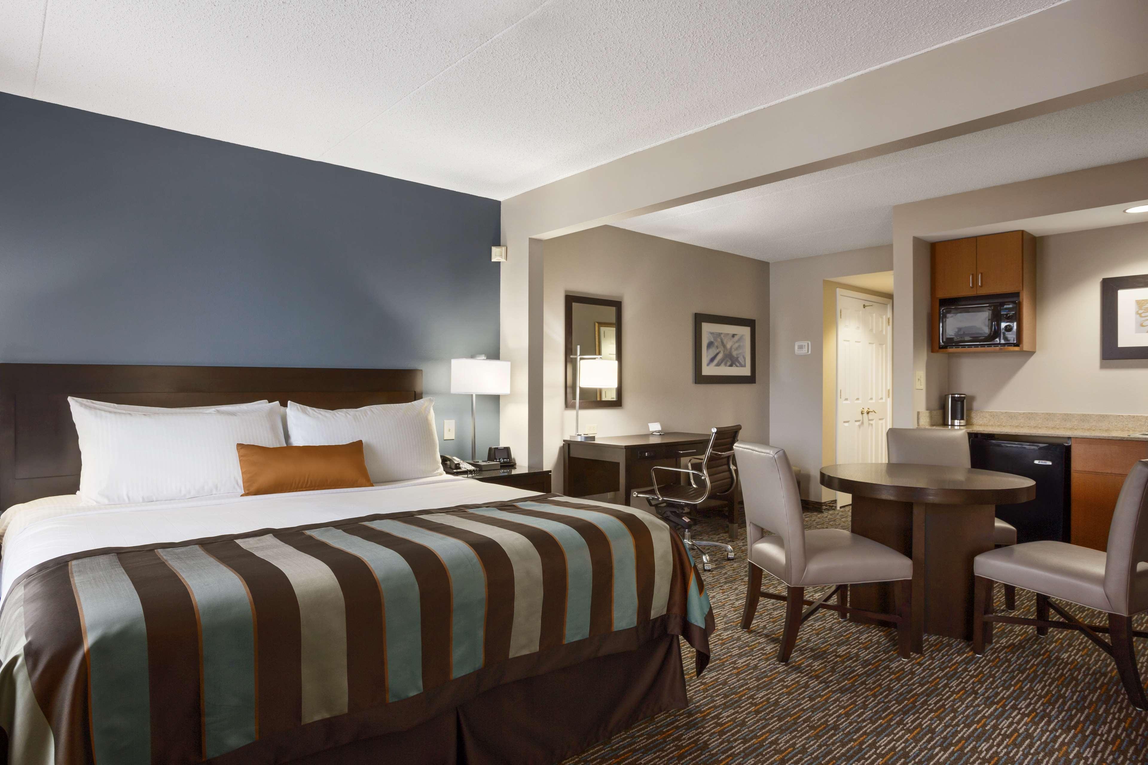 Wingate By Wyndham Sylvania-Toledo Exterior photo