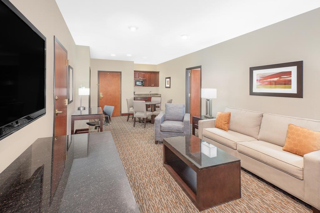 Wingate By Wyndham Sylvania-Toledo Exterior photo